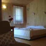 Guest house Sera Cirali