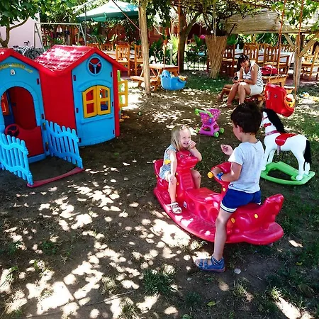Sera Çıralı