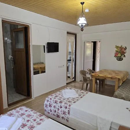 Casa de hóspedes Sera 4*