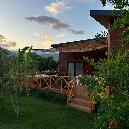 Casa de hóspedes Sera 4*